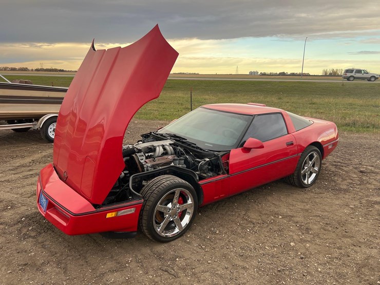 1988-chevrolet-corvette-image-19