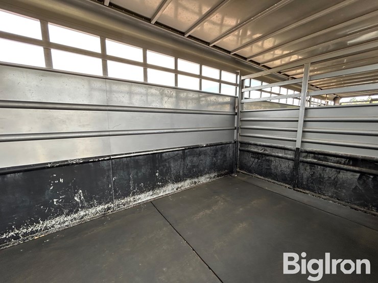 2014-liberty-inc-travalong-40'-tri/a-gooseneck-livestock-trailer-image-18
