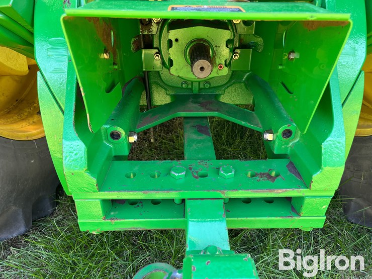 2010-john-deere-8295r-mfwd-tractor-image-10