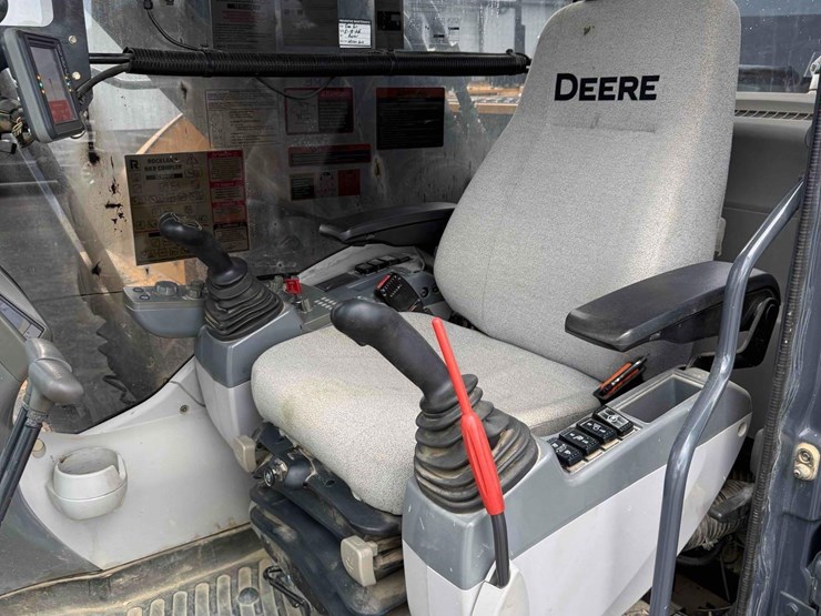 2021-deere-350g-lc-excavator-*unit-is-located-in-delmar-delaware*-image-24