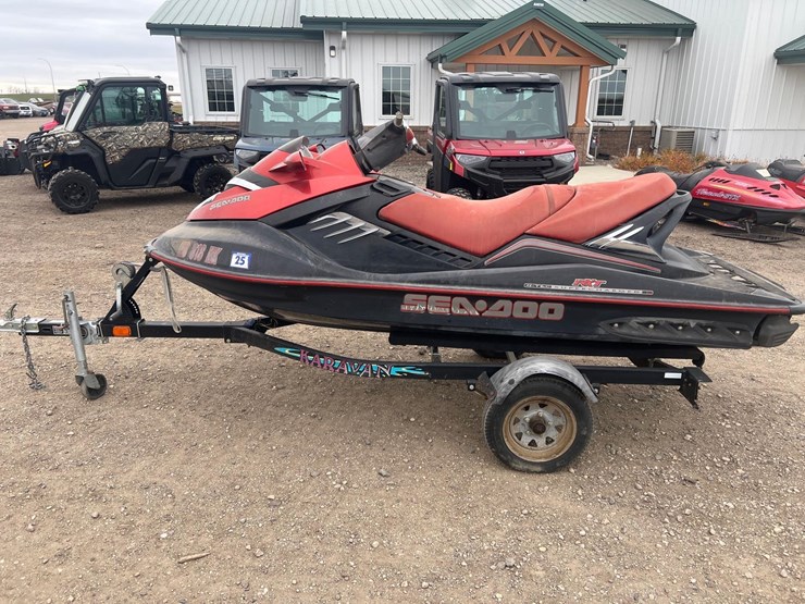 2006-rxt-jet-ski-image-8