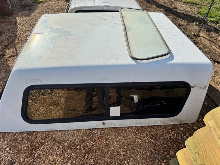#37-•-camper-shell-for-truck-bed-image-2