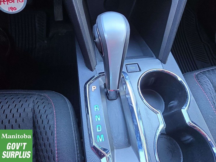 2015-chevrolet-equinox-image-21