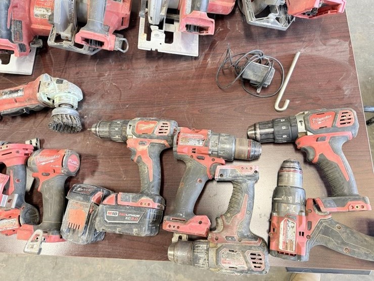 milwaukee-cordless-tools-image-2