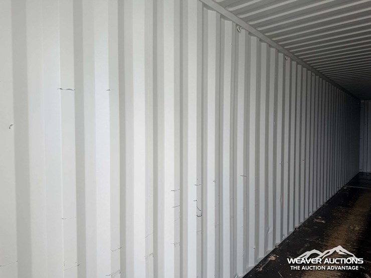 40-ft.-high-cube-5-door-shipping-container-image-15