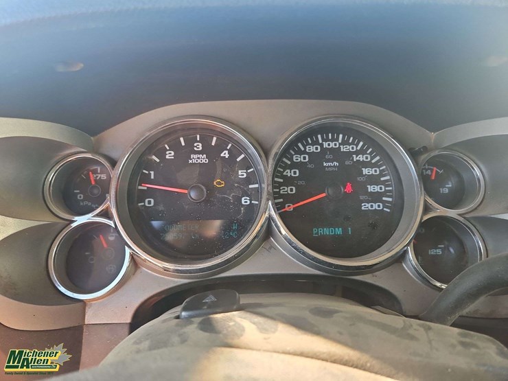 2013-gmc-sierra-3500hd-cc-4x4-s/a-deck-truck-image-15