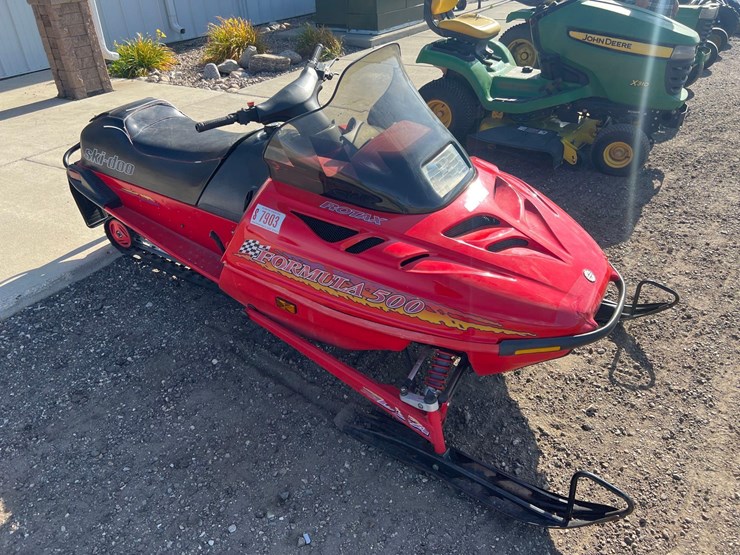 1996-ski-doo-formula-500-image-2