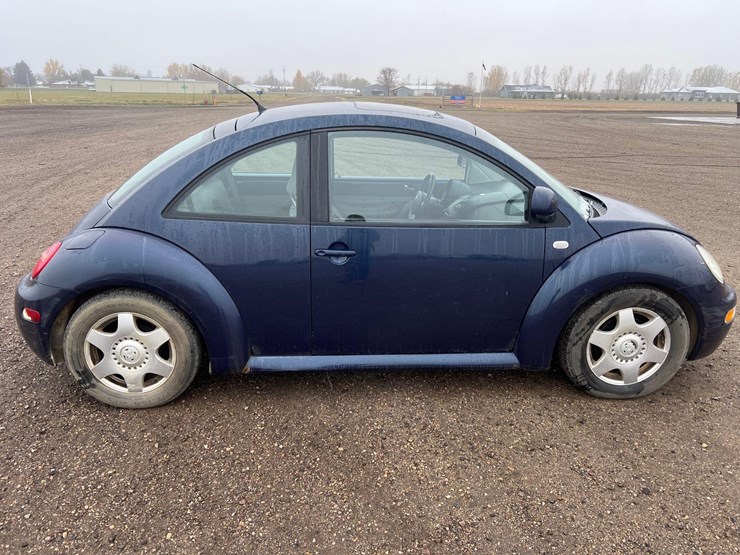 2000-volkswagen-beetle-image-4