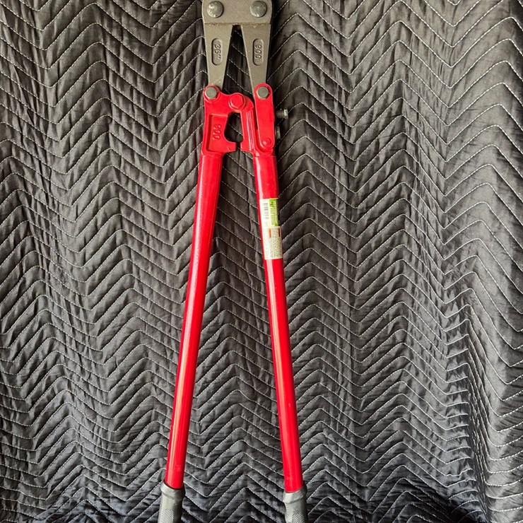 #13 • Pittsburgh 36 inch bolt cutter