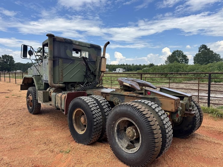 #206-•-2004-5-ton-army-truck-image-2