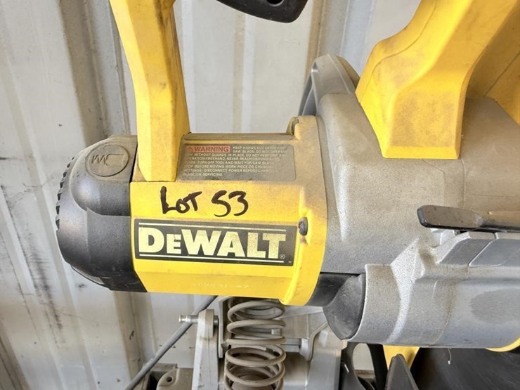 dewalt-14"-steel-cutt-off-saw-electric-image-7