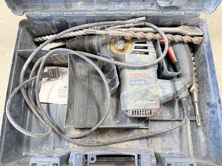 bosch-rh328vc-hammer-drill-in-case-image-1