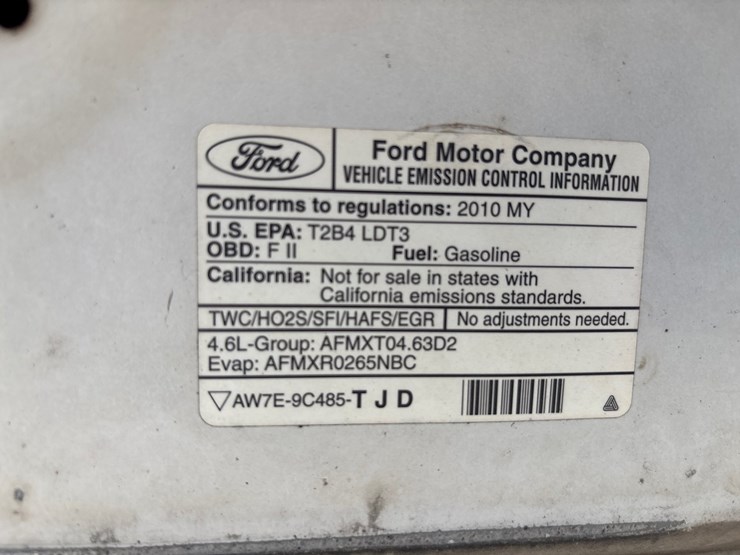#53-•-2010-ford-f-150-xl-regular-cab-pickup-truck-image-11