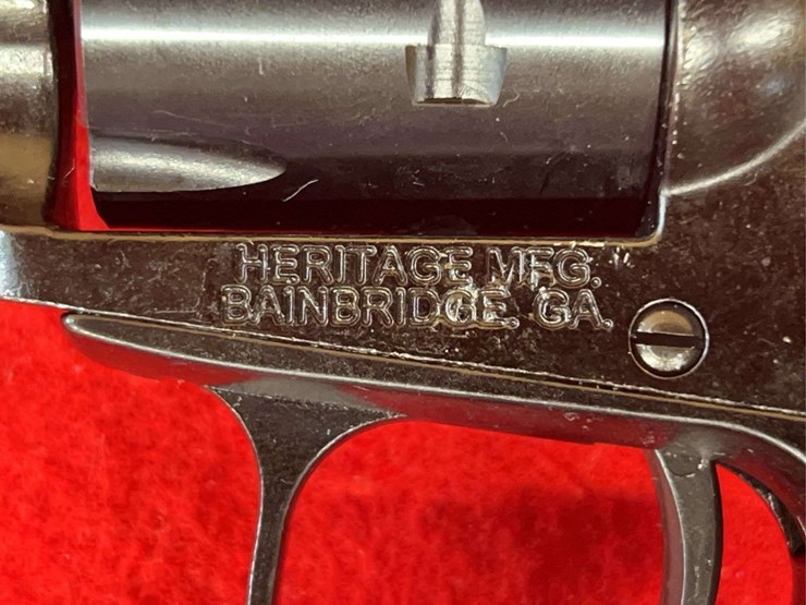 heritage-rough-rider-.22-lr-sa-revolver-image-13