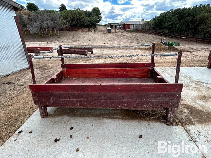 wood-cattle-feed-bunk-image-6