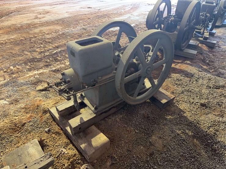 gray-4-hp-engine-image-4