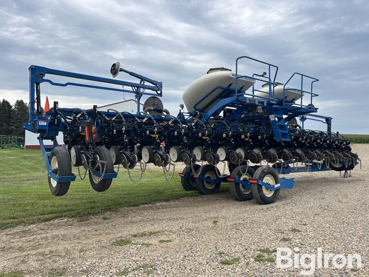 2014-kinze-3660-16r30/31r15-planter-image-5