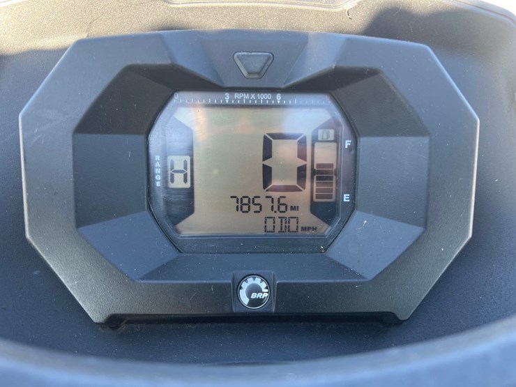 2020-can-am-outlander-xt-650-image-9