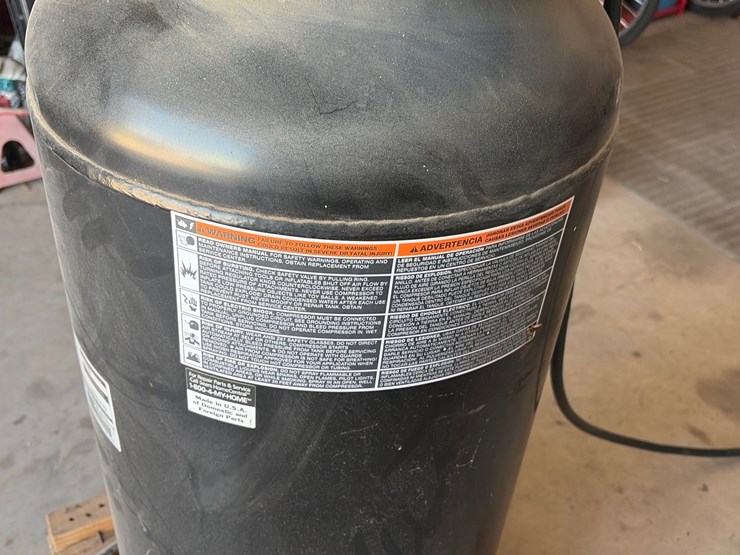 #32-•-craftsman-professional-two-stage-12-v-25-gallon-vertical-175-psi-compressor-image-7