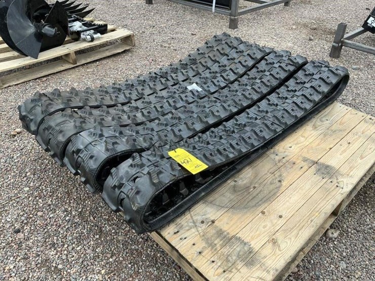 (2)-sets-of-tracks-for-mini-excavator-image-1