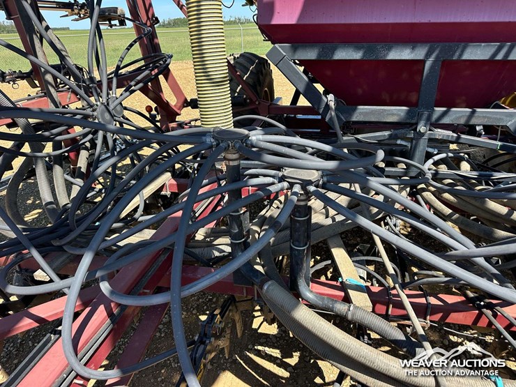 seedhawk-65-ft.-plus-seeder-image-13