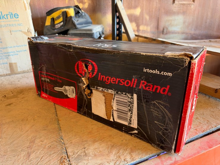 #1185-•-ingersoll-rand-1"-drive-impact-wrench-image-1