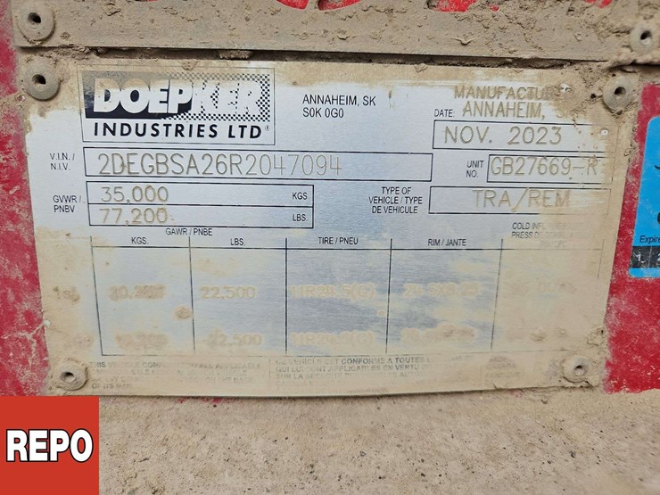 2024-doepker-grain-super-b-bulk-trailer-image-15