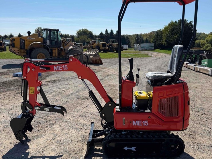 unused-me15-mini-excavator-image-3