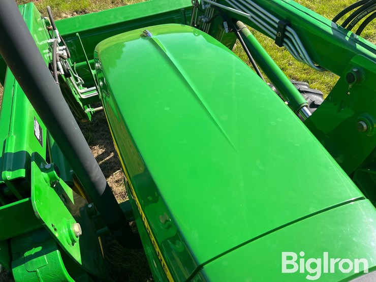 2011-john-deere-5075m-mfwd-tractor-w/533-loader-image-9