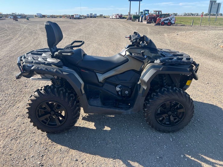 2022-can-am-outlander-xt-max-850-image-4