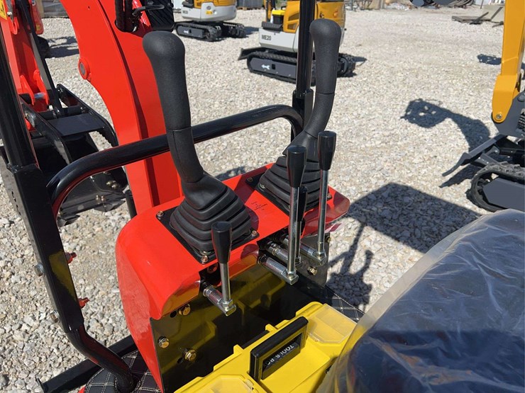 mini-excavator-me15-image-17