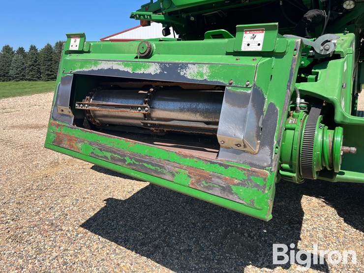 2013-john-deere-s670-sts-hillco-2wd-combine-image-8