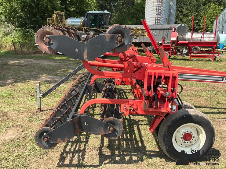 unverferth-225-double-basket-rolling-harrow-image-20
