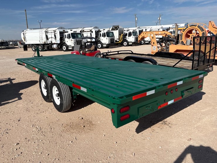 2011-big-tex-20’-x-102”-t/a-bumper-pull-utility-trailer-image-4