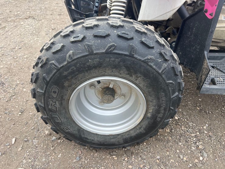 2015-polaris-outlaw-110-image-10