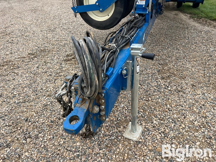 2014-kinze-3660-16r30/31r15-planter-image-9