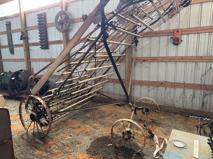 john-deere-single-cylinder-hay-stacker-image-19