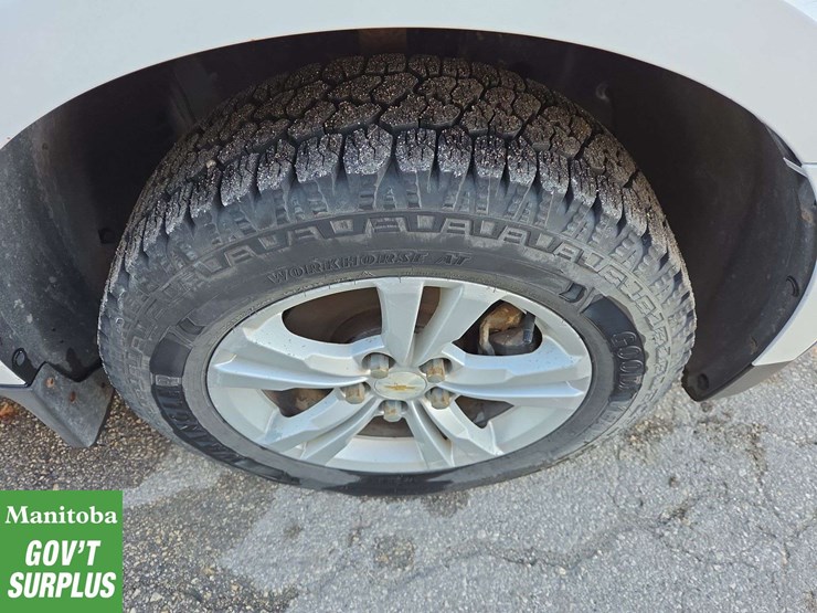 2015-chevrolet-equinox-image-13