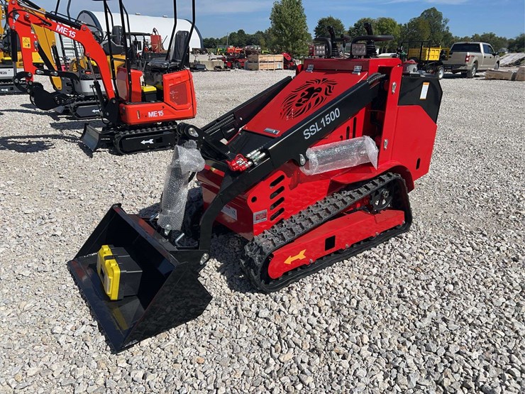 ssl1500-skid-steer-loader-image-1