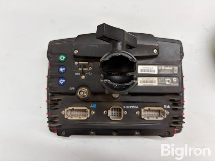 case-ih/trimble-fm-750-monitor-w/ag25-gnss-receiver-image-10