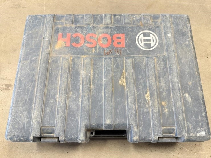 bosch-rh328vc-hammer-drill-in-case-image-2