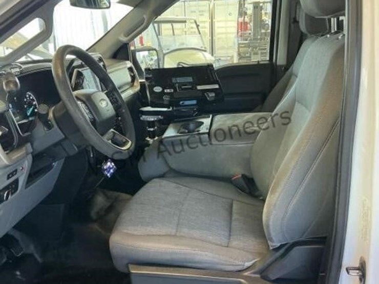 2021-ford-f-150-p/u-image-21