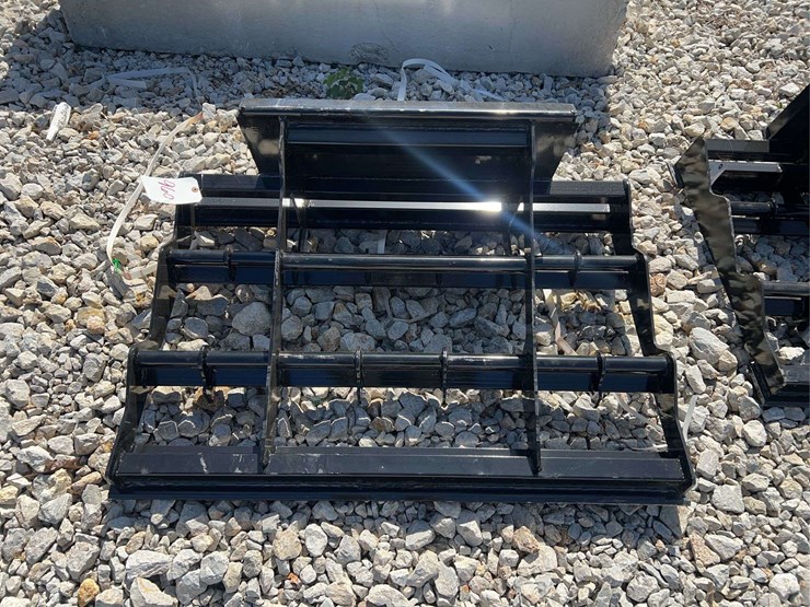 mini-skid-steer-land-leveler-attachment-image-1