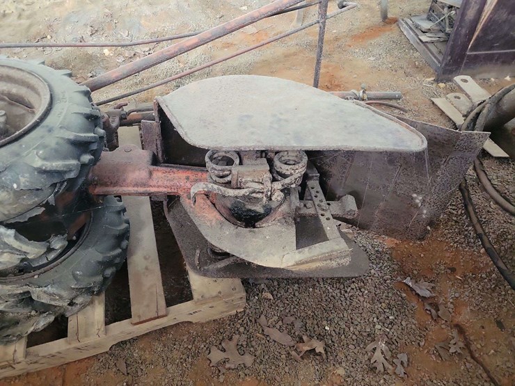 ariens-walk-behind-tiller-image-3