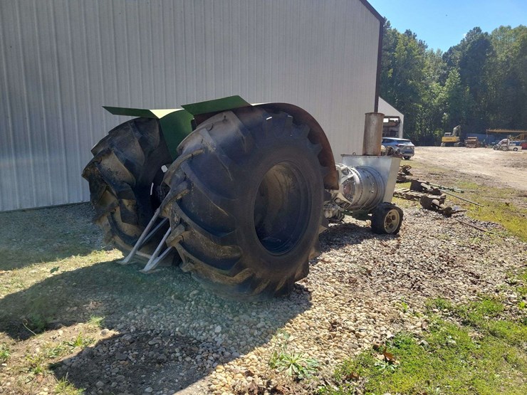 jet-engine-pulling-tractor-image-7