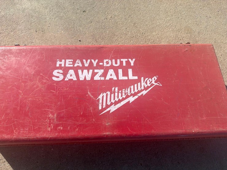 milwaukee-sawzall-image-4