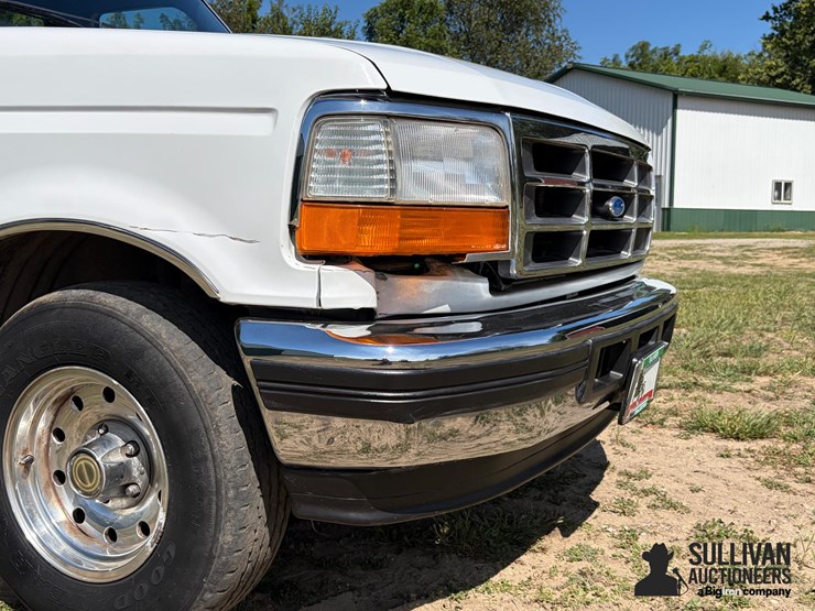 1996-ford-f-150-xlt-single-cab-2wd-pickup-image-19