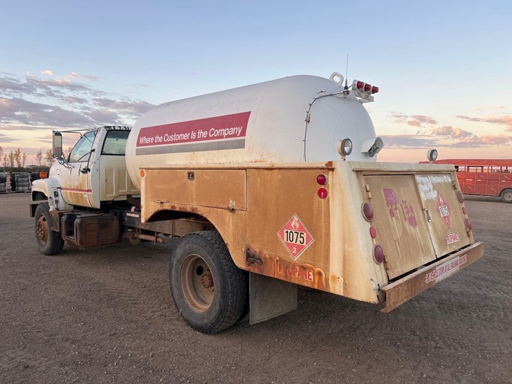 1991-chevrolet-kodiak-fuel-truck-image-7