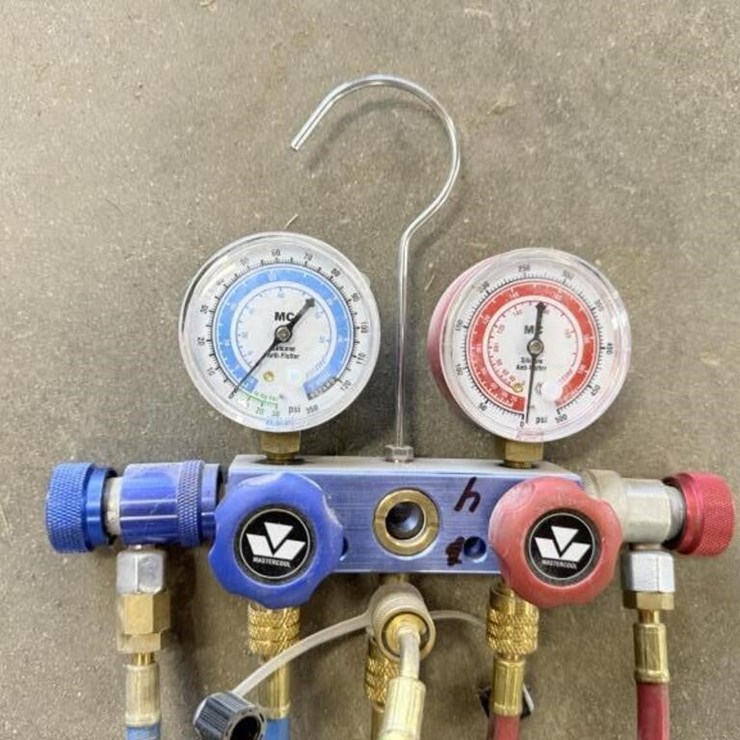 MC Freon A/C Gauges