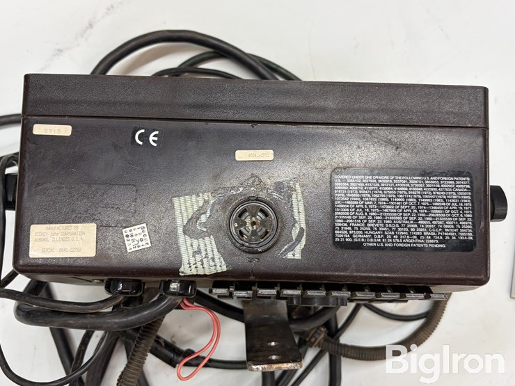 kinze-km-3000-planter-monitor-image-11